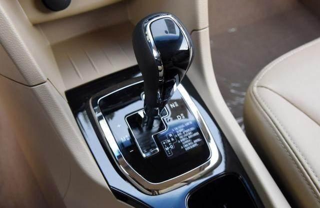 宝骏730称最强MPV,全景独悬,其它10万级MPV咋办