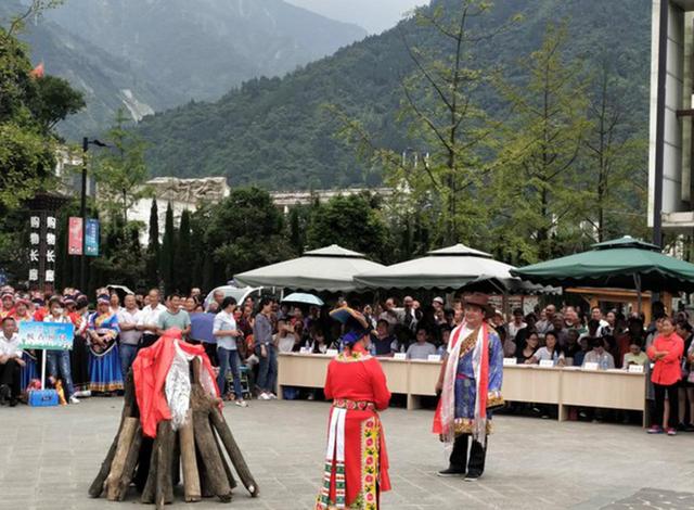 丝绸之路自驾三人行首站—追思汶川品锅庄民俗