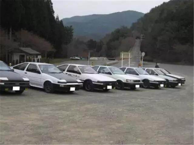 汽车文化不是说有就有的,年轻人们需要从爱车做起