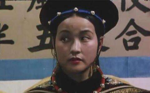 一代妖后勾搭宦官，玩弄戏子，被抓奸在床之后