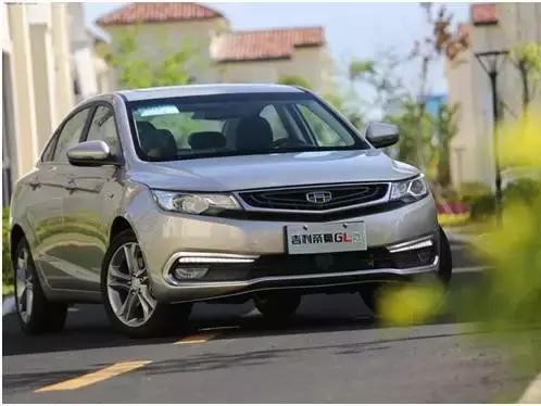 7万多的中国品牌，比速腾好看，车身刚度直逼捷豹