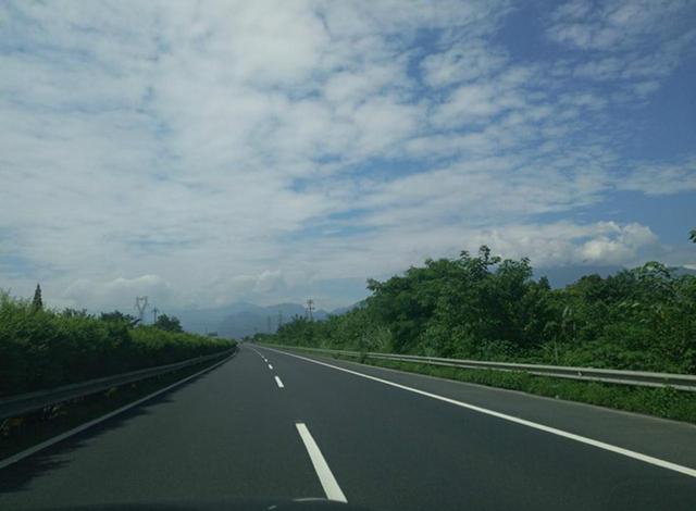 丝绸之路自驾三人行首站—追思汶川品锅庄民俗