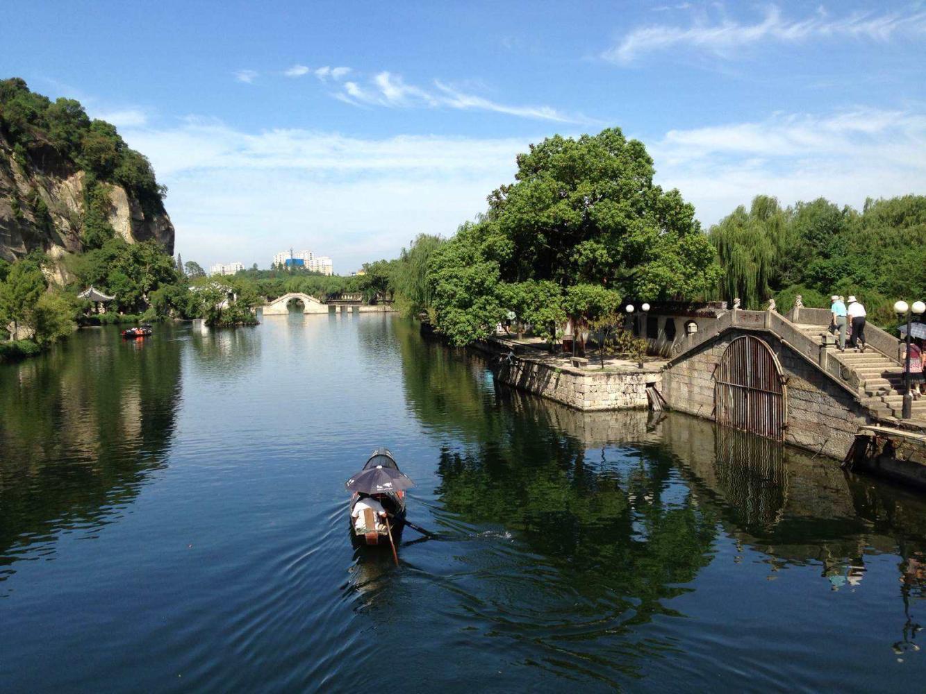 都是二线城市, 台州和绍兴怎么差距越来越大