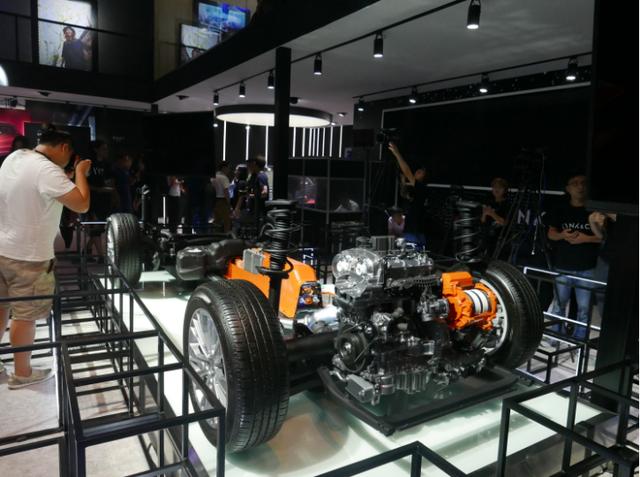 平民“沃尔沃”?油耗6.5L马力190?让WEY苦不堪言