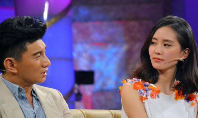 吴奇隆大方谈私生活,一晚三次,刘诗诗怪不得这