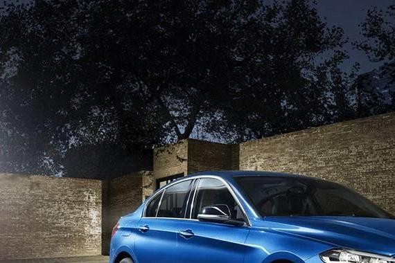 好开、性价比高，这辆宝马新车不用20万就能拥有！