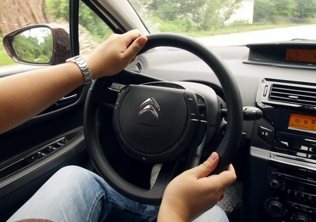 车主大呼“反人类”,盘点汽车身上的奇葩设计