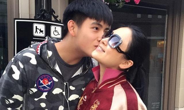 49岁演员陈红近照曝光,面部浮肿显憔悴