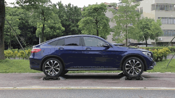 最便宜的德系进口轿跑SUV,回头率高,四驱行不行?
