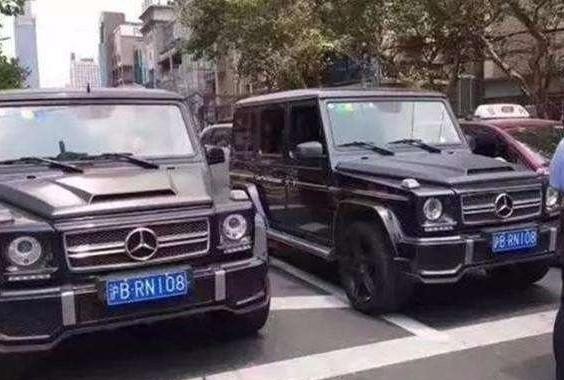 车主摇号3年未中, 套牌第一天遇同款同牌奔驰