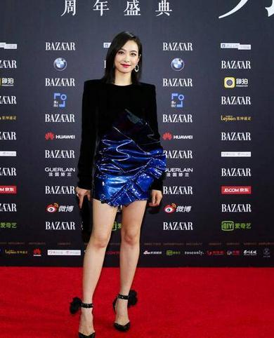 惊艳还是惊吓?2017芭莎慈善夜杨幂未修图流出
