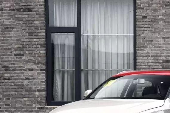 堪比特斯拉巨屏！如今这些SUV最低还不到10万元！