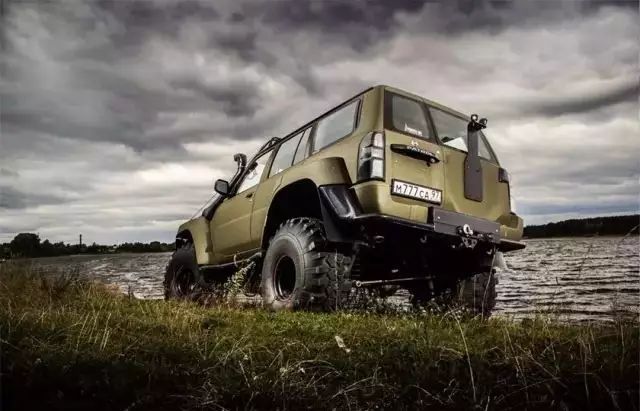 比陆巡大一圈还便宜20万,玩越野也没几个干得过TA