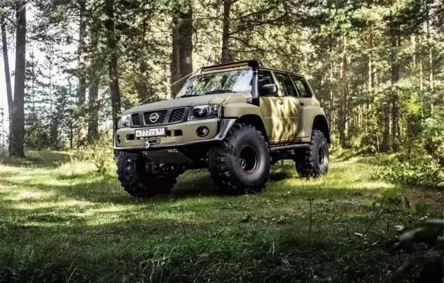 比陆巡大一圈还便宜20万,玩越野也没几个干得过TA