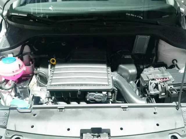 这车30年前卖20万才能买到,如今8万多还有优惠!