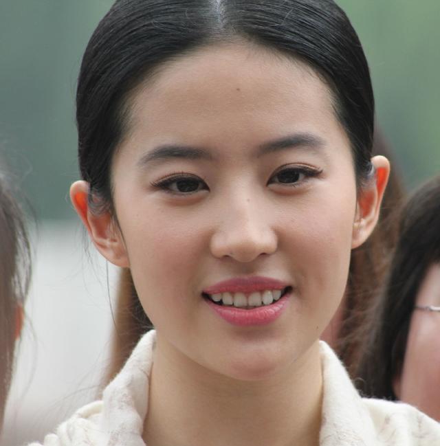 刘亦菲鼻子