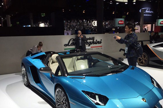 法兰克福车展：Aventador S敞篷版亮相