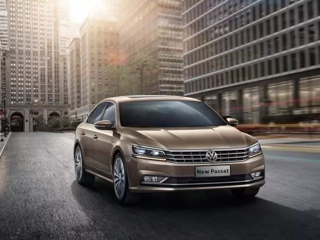 豪华品牌宁有种乎?发动机都一样,凭什么保养贵一倍