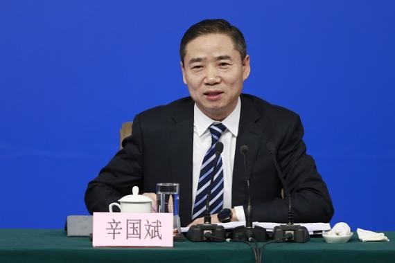 动真格，全面禁售燃油车，新能源汽车真的环保吗？