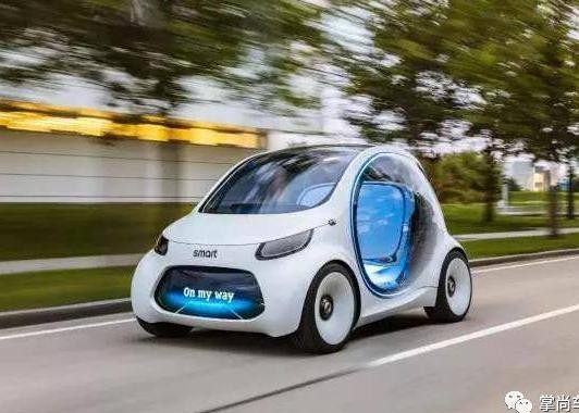 一个来显摆，一个来珍藏 对于奔驰的大招我一向服气