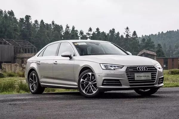 豪华品牌宁有种乎?发动机都一样,凭什么保养贵一倍