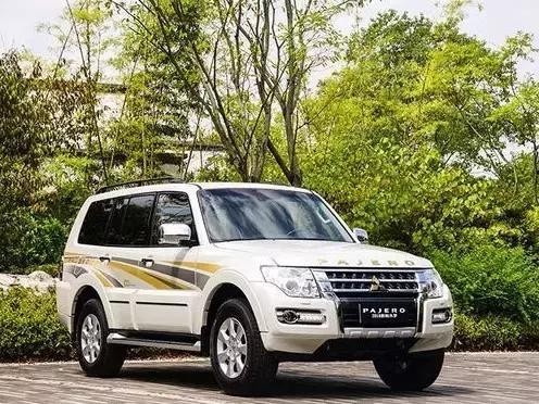 30万出头买一辆帕杰罗，除了越野能力还拥有什么？