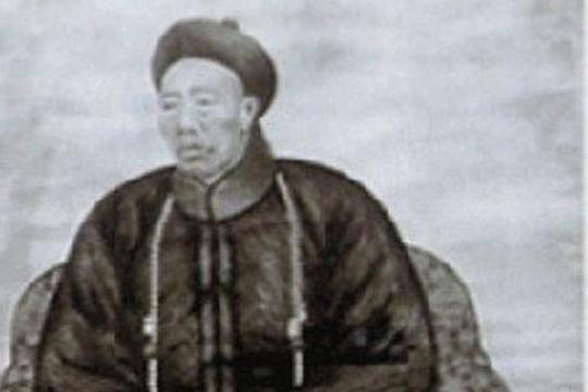 挖开李莲英墓后全吓坏了，伺候慈禧的太监竟是此下场