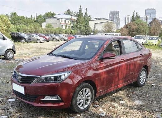 曾月销2万不输帝豪，1.0T卖6万，值