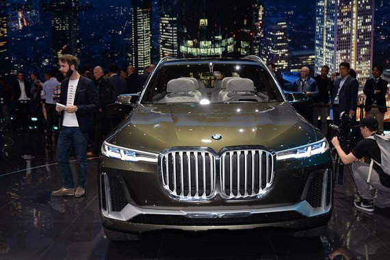 2017法兰克福车展 宝马X7概念车首发亮相