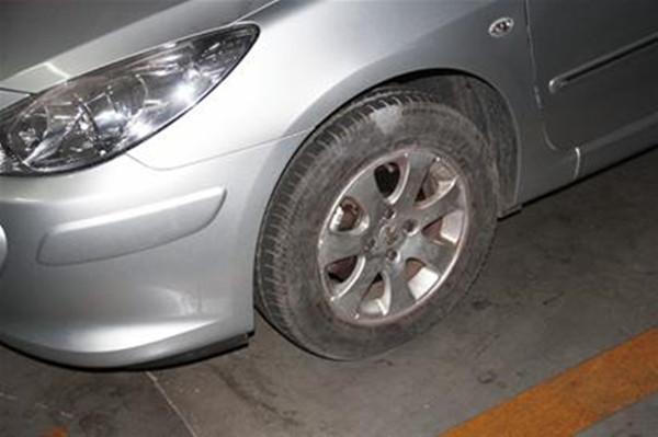 懂车的司机,都不会让车子在修理厂过夜,只因这样