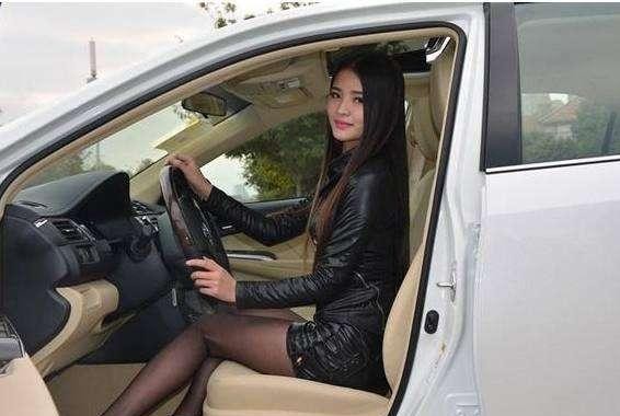 和迈腾齐名, 号称10年“开不坏”, 油耗不到3毛!