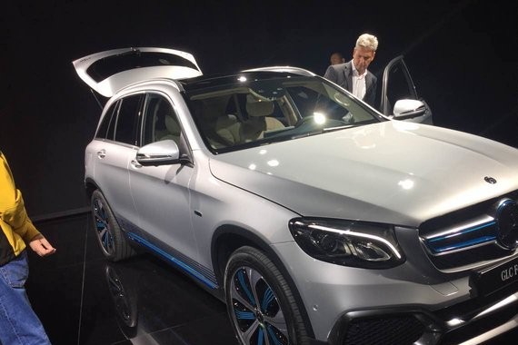 2017法兰克福车展：奔驰GLC F-CELL亮相