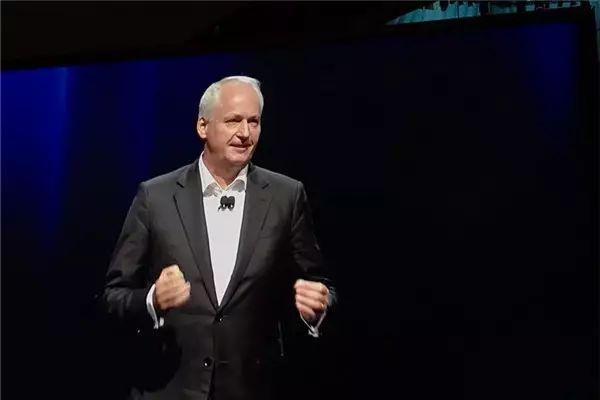 法兰克福上介绍EQA概念车为何是戴姆勒大中