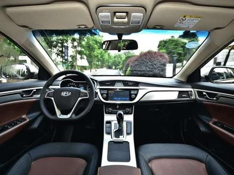 顶配不到12万配主动刹车,颜值虐合资,买朗逸不如买它