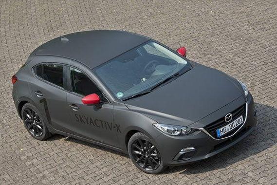 再见了纯燃油车，马自达也给自己一个期限了