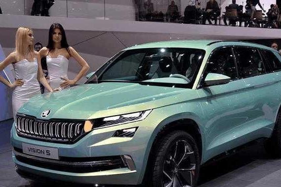 动力带T涡轮增压,逆天中控16英寸大屏,全新SUV19万