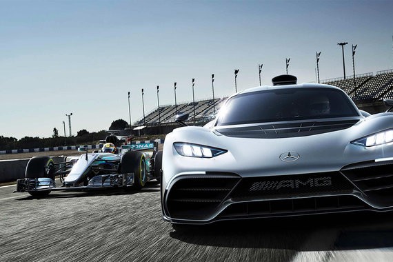 奔驰推出最新超跑，基本上就是一台装了外壳的 F1 赛车