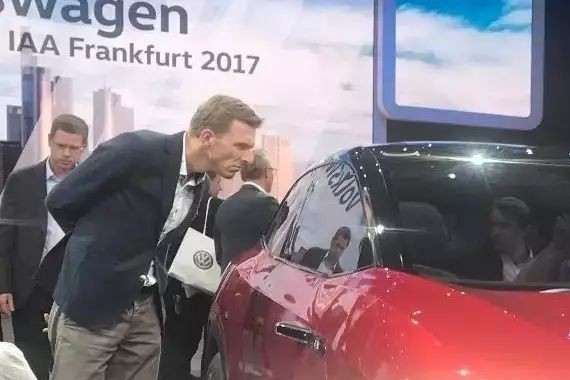 关于燃油车禁售丨穆伦、蔡澈、魏建军、海兹曼有话说