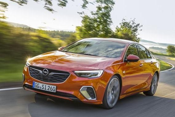 有种美叫别人家的君威，2.0T+9AT四驱，比思域抢眼