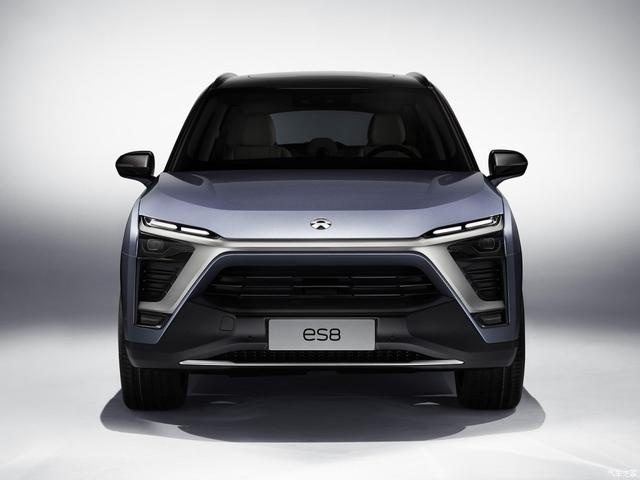 自主纯电动7座SUV，秒杀特斯拉，挂上四环是Q7，20万得抢破头！