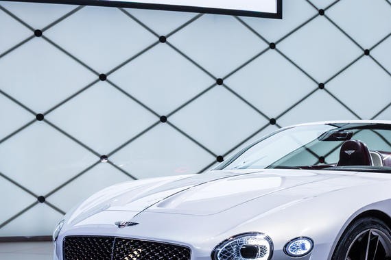 宾利首款纯电动车定位跑车 将于2019年投产