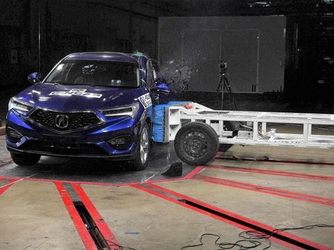 安全：广汽讴歌CDX侧碰，安全叫人堪忧！