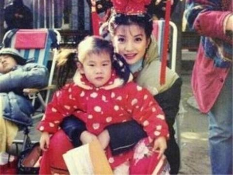 赵薇身价60亿，称《还珠格格》中孩子是“小沈阳！”