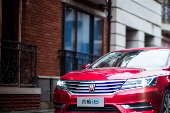 还在用手机booking？没有互联网汽车你真的out