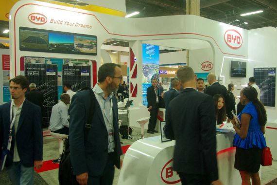 出海记｜比亚迪进军美国新能源市场 与UNEP共推全球电动出行