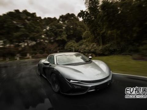 国产超级电动跑车前途K50年底量产甩特斯拉几条街！