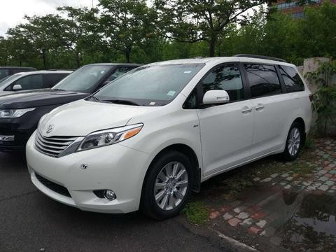 17款丰田塞纳3.5报价 丰田塞纳顶配价格