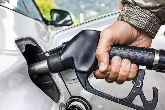 如果你的dream car是燃油车，那你可能永远买不到了