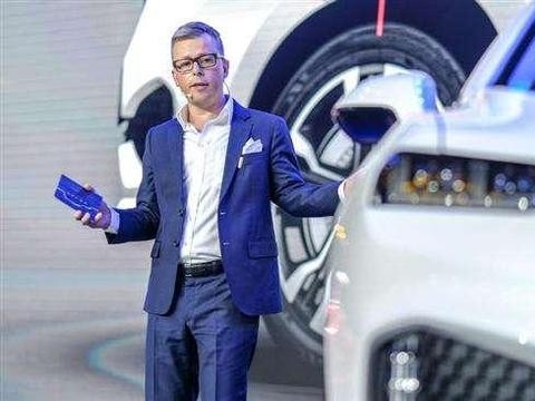 挖走长城设计总监，起亚暴跌之后，要反转