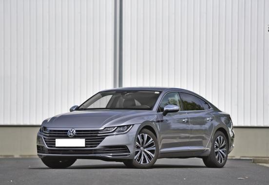 最美大众VS日系双雄，今天我们只聊设计